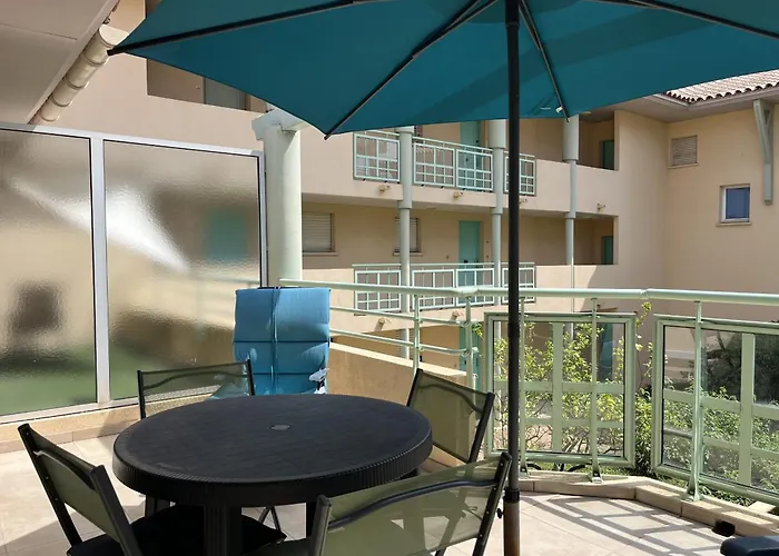 Port Quartier Latin 4, 100m Des Plages,