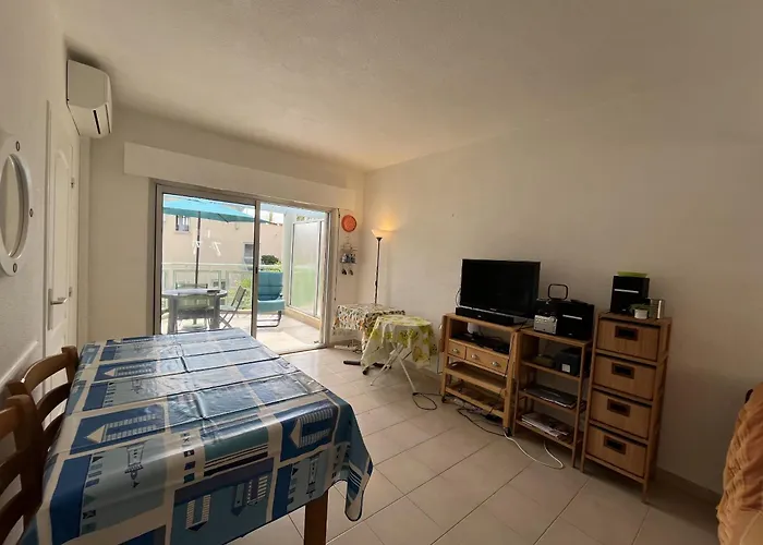 Port Quartier Latin 4, 100m Des Plages, شقة